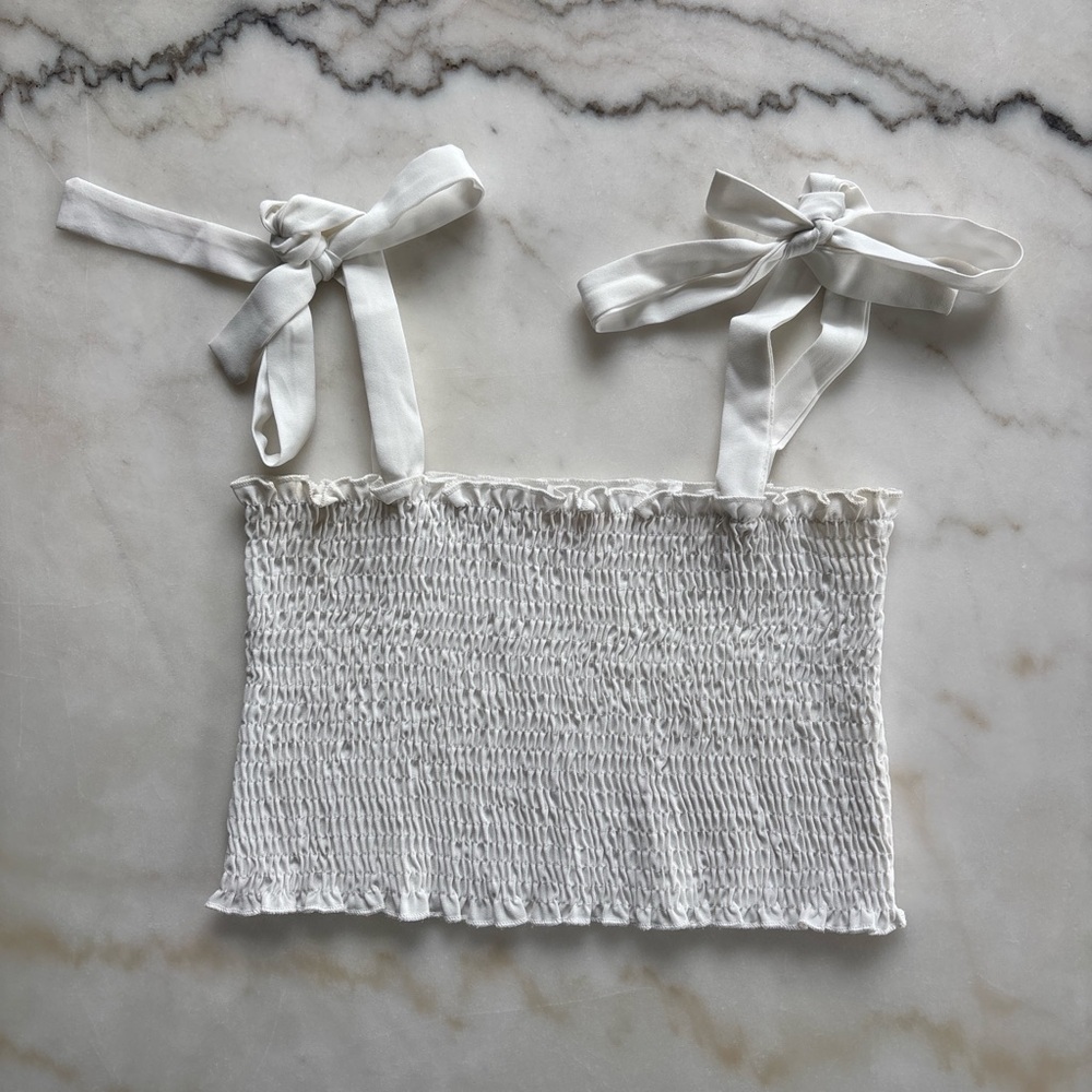 ROMWE White Smocked Crop Top Tie Shoulder Shirred Cami Ruffle Trim Size Medium